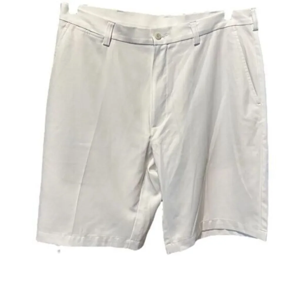 EUC PGA Tour Men’s White 10” Golf Dress Shorts Flat Front - Size 36
